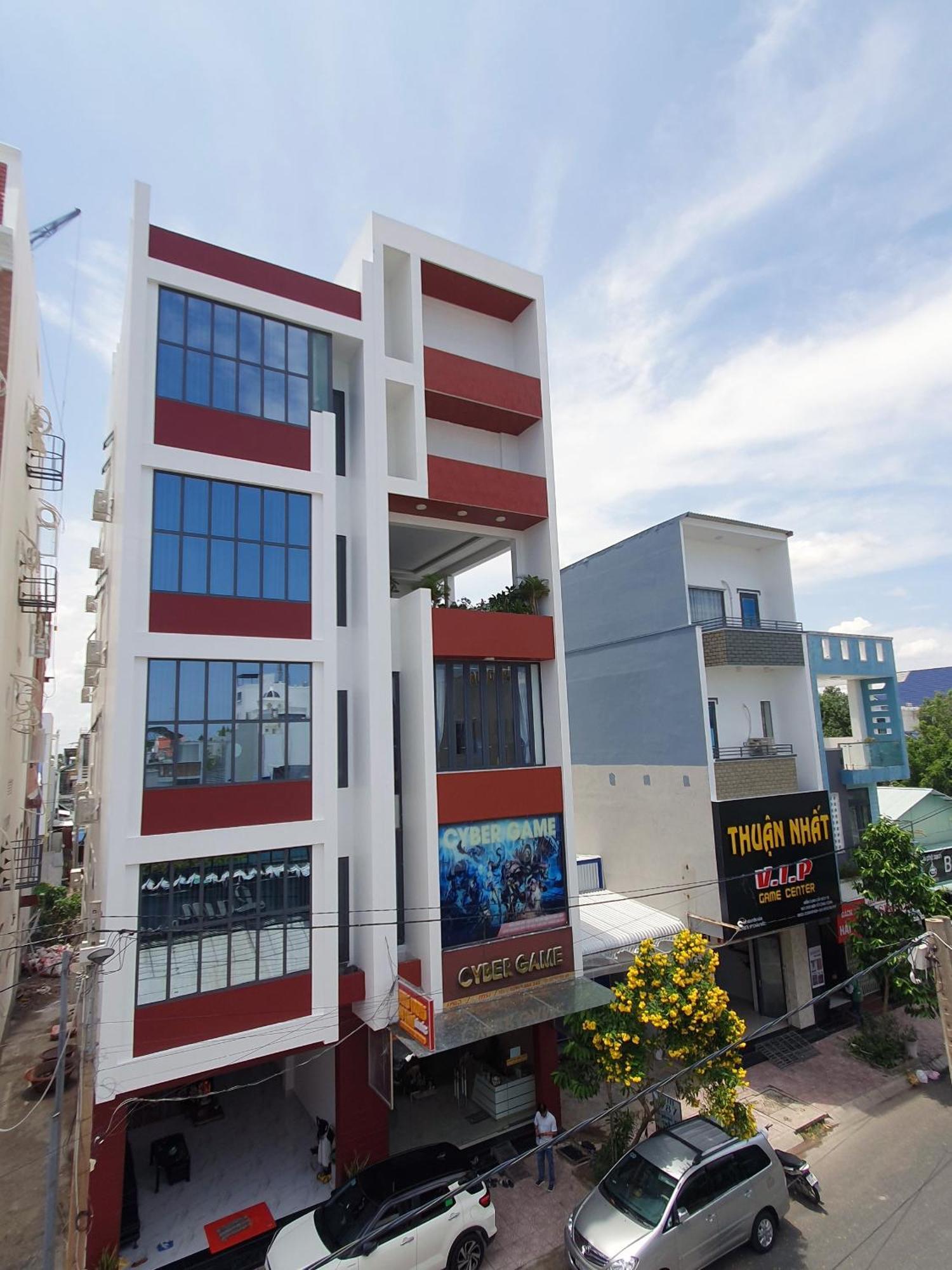 Hero Hostel & Billiards Chau Doc Exterior photo